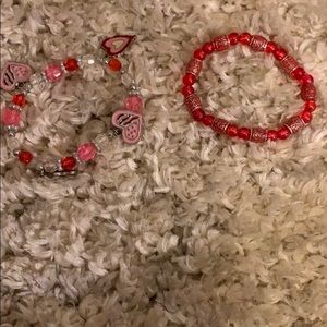 2 bracelets